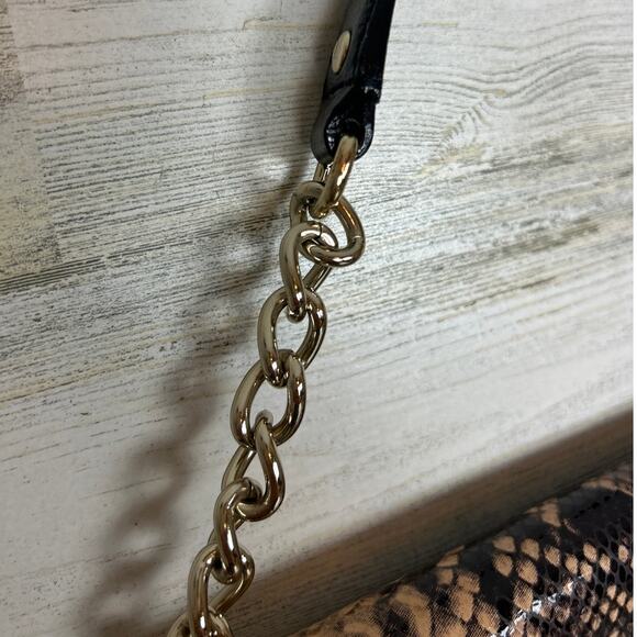 Kate Spade Snakeskin Leather Exotic Shoulder Bag Gold Chain Clip Closure Purse - Picture 4 of 7